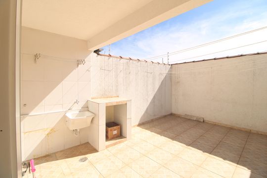 Lavanderia de casa à venda com 2 quartos, 128m² em Vila dos Andradas, São Paulo