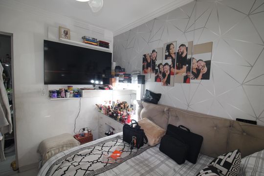 Quarto 1 de apartamento para alugar com 2 quartos, 44m² em Limão, São Paulo
