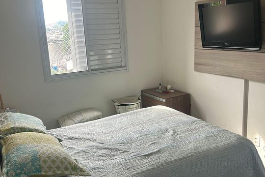 Quarto de apartamento à venda com 2 quartos, 55m² em Taboão, Diadema