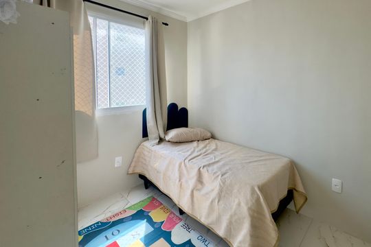 Quarto 2 de apartamento para alugar com 2 quartos, 44m² em Vila Nova Bonsucesso, Guarulhos