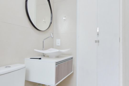 Banheiro  de apartamento para alugar com 2 quartos, 44m² em Vila Nova Bonsucesso, Guarulhos