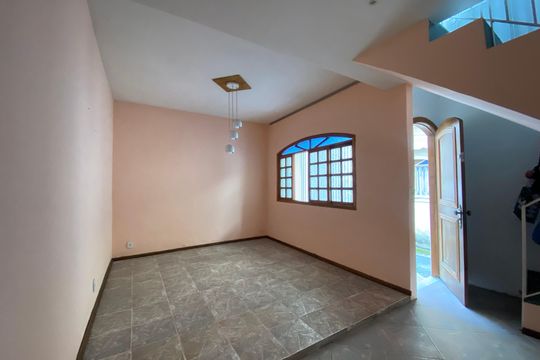 Casa à venda com 2 quartos, 130m² em Piedade, Rio de Janeiro