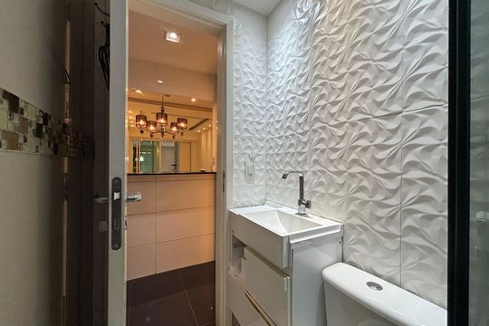 Banheiro social 2 de apartamento à venda com 3 quartos, 95m² em Botafogo, Rio de Janeiro