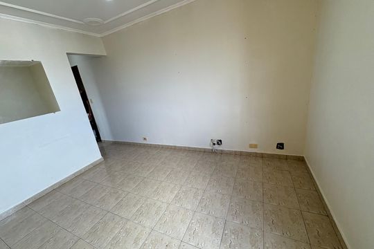 Apartamento à venda com 3 quartos, 77m² em Jardim Santa Josefina, São Paulo