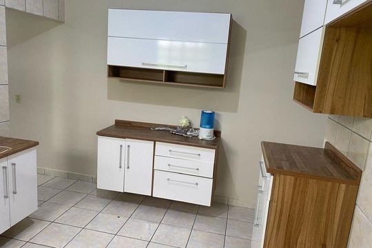 Cozinha de casa para alugar com 2 quartos, 68m² em Residencial Sao Francisco, São José dos Campos