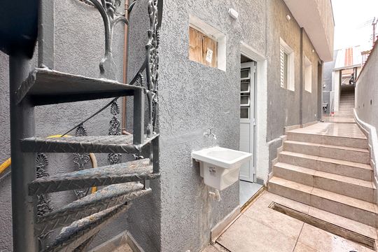 Área de Serviço de kitnet/studio para alugar com 2 quartos, 45m² em Jardim Maria Cecilia, São Bernardo do Campo