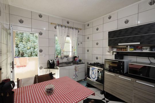 Cozinha casa 2 de casa à venda com 5 quartos, 125m² em Conjunto Habitacional Jova Rural, São Paulo