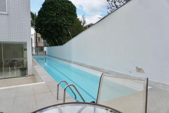 Área comum - Piscina de apartamento para alugar com 3 quartos, 240m² em São Lucas, Belo Horizonte