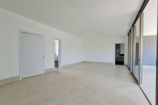 Apartamento à venda com 4 quartos, 208m² em Vale do Sereno, Nova Lima