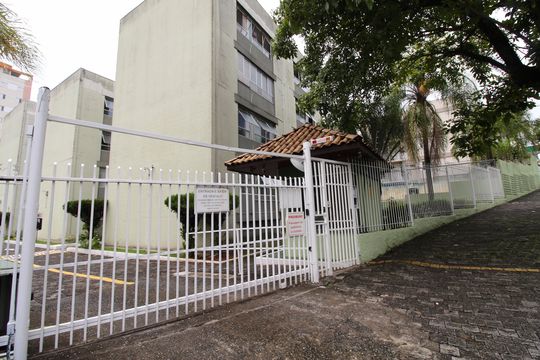 Fachada do Prédio de apartamento para alugar com 2 quartos, 45m² em Jardim Satélite, São José dos Campos