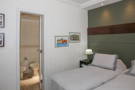 Suíte 1 de apartamento para alugar com 3 quartos, 168m² em Perdizes, São Paulo