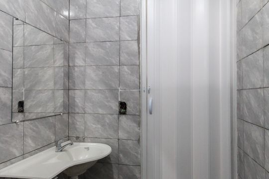 Banheiro de casa para alugar com 1 quarto, 29m² em Vila Jacuí, São Paulo