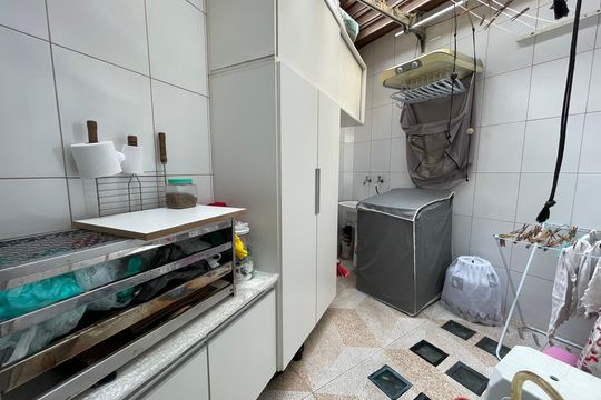 Área de Serviço de casa de condomínio à venda com 2 quartos, 89m² em Vila Pirajussara, São Paulo