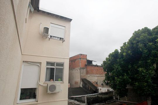 Vista da Sala 1 de apartamento para alugar com 2 quartos, 87m² em Santana, Porto Alegre