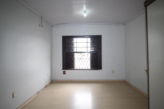 Suíte 1 de casa à venda com 3 quartos, 120m² em Bom Jesus, Porto Alegre