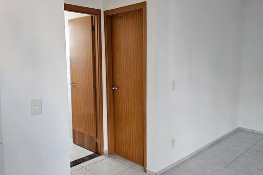 Sala de apartamento à venda com 2 quartos, 44m² em Tropical, Contagem