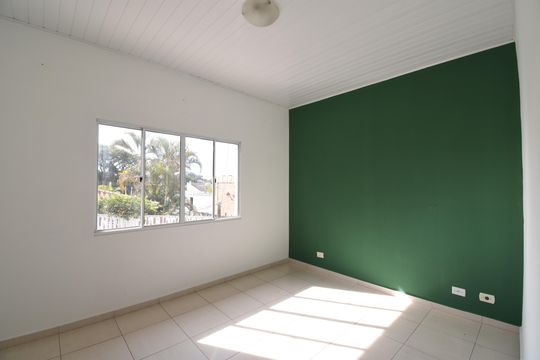 Quarto 1 de casa para alugar com 3 quartos, 282m² em Ahú, Curitiba