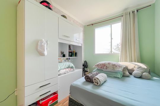 Quarto 1 de apartamento para alugar com 2 quartos, 43m² em Jardim do Lago, Osasco