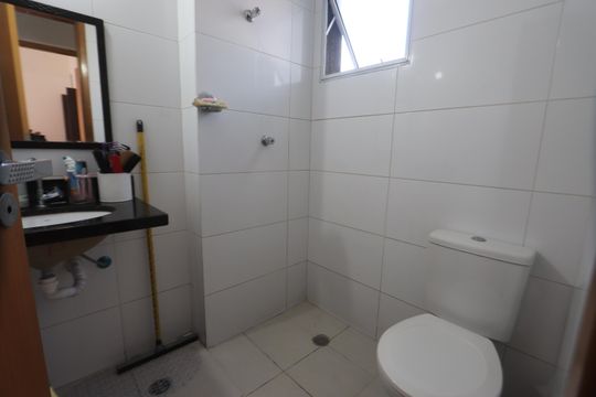 Banheiro de apartamento à venda com 2 quartos, 39m² em Chácara Belenzinho, São Paulo