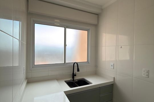 Cozinha e Área de Serviço de apartamento à venda com 2 quartos, 60m² em Paulicéia, São Bernardo do Campo