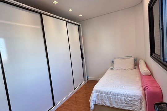 Quarto de apartamento à venda com 3 quartos, 91m² em Baeta Neves, São Bernardo do Campo