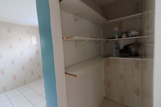 Cozinha de casa à venda com 2 quartos, 80m² em Quitaúna, Osasco