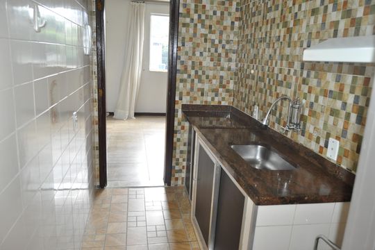 Cozinha de apartamento à venda com 2 quartos, 55m² em Abolição, Rio de Janeiro