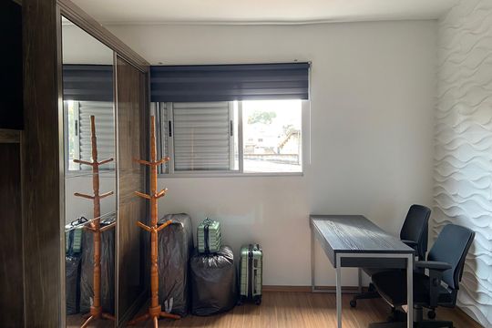Quarto 1 de casa para alugar com 1 quarto, 68m² em Vila Nova Alba, São Paulo
