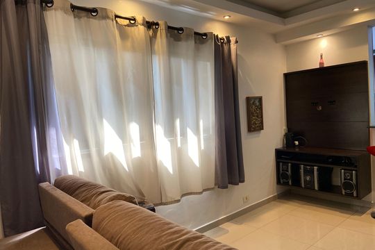 Sala de casa para alugar com 1 quarto, 68m² em Vila Nova Alba, São Paulo