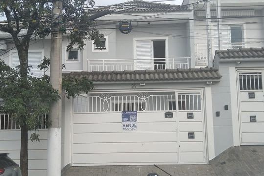 Fachada de casa à venda com 3 quartos, 90m² em Santana, São Paulo