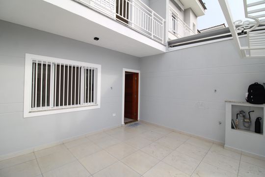 Garagem de casa à venda com 3 quartos, 90m² em Santana, São Paulo