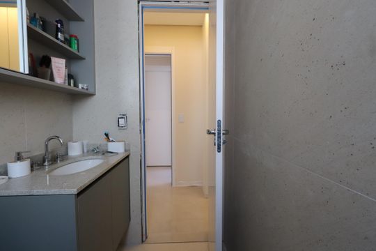 Banheiro da Suíte de apartamento para alugar com 2 quartos, 88m² em Vila Matilde, São Paulo