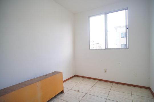 Quarto 1 de apartamento para alugar com 2 quartos, 41m² em Santos Dumont, São Leopoldo