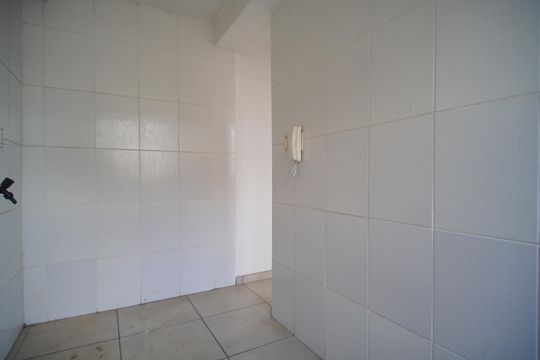 Cozinha de apartamento para alugar com 2 quartos, 41m² em Santos Dumont, São Leopoldo
