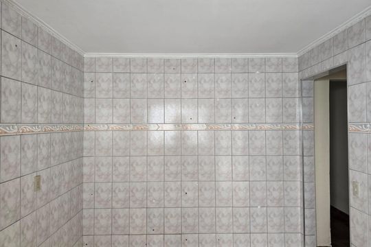 Cozinha  de casa à venda com 2 quartos, 84m² em Jardim Terezopolis, Guarulhos