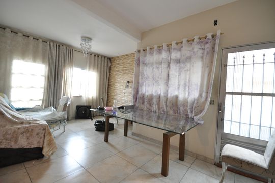 Sala 1 de casa à venda com 8 quartos, 400m² em Vila Maria Alta, São Paulo