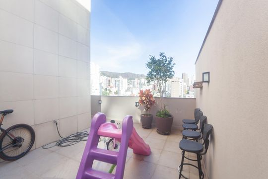 area privativa  de apartamento à venda com 3 quartos, 180m² em Serra, Belo Horizonte