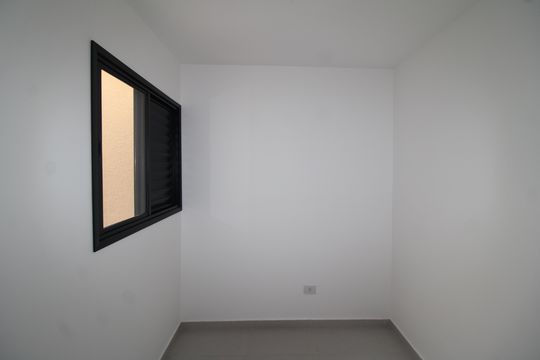 Quarto 1 de apartamento à venda com 2 quartos, 40m² em Vila Constança, São Paulo