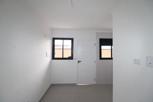 Sala / Cozinha de apartamento à venda com 2 quartos, 40m² em Vila Constança, São Paulo
