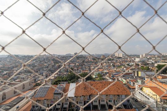 Vista Quarto 2 de apartamento para alugar com 2 quartos, 41m² em Itaquera, São Paulo