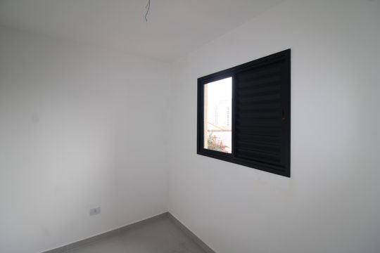 Quarto 2 de apartamento à venda com 2 quartos, 42m² em Vila Constança, São Paulo