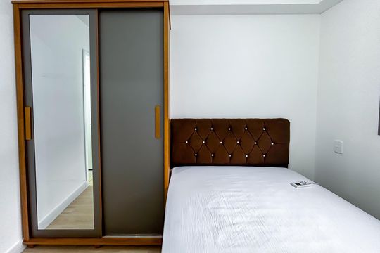Quarto de apartamento à venda com 1 quarto, 23m² em Pinheiros, São Paulo