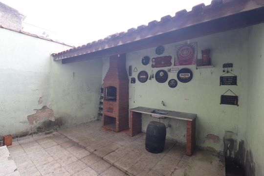 Espaço Gourmet de casa à venda com 2 quartos, 185m² em Jardim Stella, Santo André