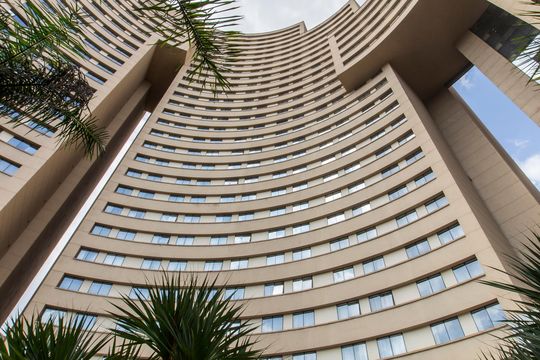 Vista da Rua de apartamento à venda com 1 quarto, 33m² em Alphaville Industrial, Barueri