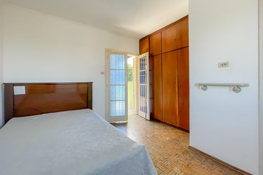 Quarto 1 de casa à venda com 3 quartos, 131m² em Vila Dalva, São Paulo