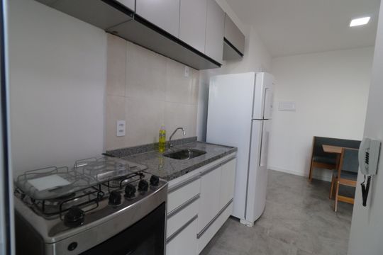 Cozinha de apartamento para alugar com 3 quartos, 52m² em Socorro, São Paulo