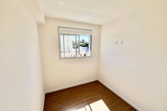 Quarto 1 de apartamento para alugar com 2 quartos, 38m² em Parada Inglesa, São Paulo