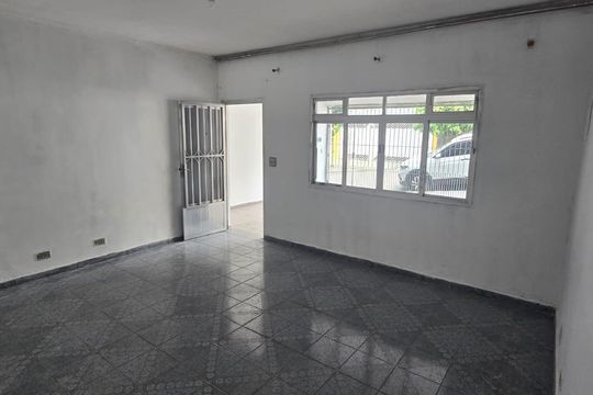 Casa para alugar com 3 quartos, 140m² em Vila Campanela, São Paulo