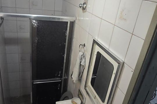 Banheiro de casa para alugar com 3 quartos, 140m² em Vila Campanela, São Paulo