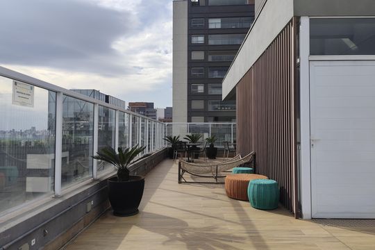 Área externa de apartamento para alugar com 1 quarto, 40m² em Indianópolis, São Paulo